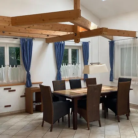 Landhausstil In Der Ehrensdorf
